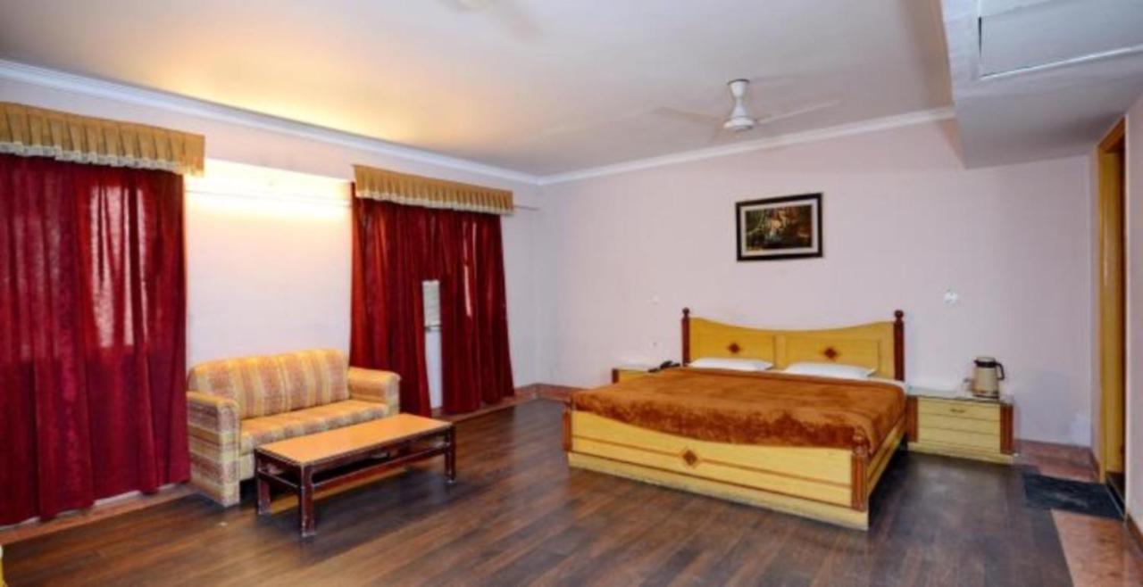Hotel Shelter Gwalior Eksteriør bilde